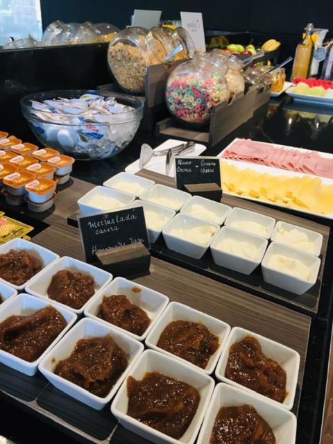 ホテル Garden Plaza サンミゲルデトゥクマン エクステリア 写真